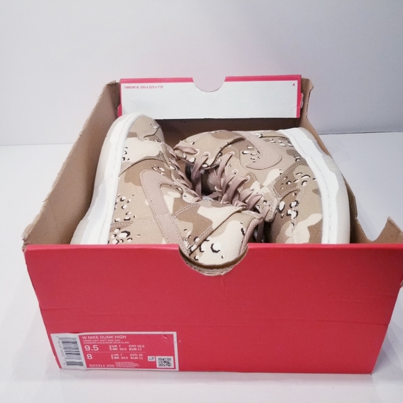 Nike Wmn Dunk High Camo - Picture 6 of 7